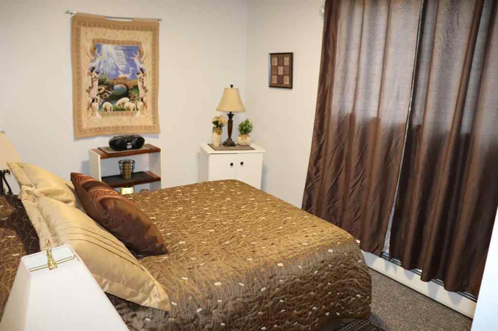 MLS® A2264110 - 5115-5117-5119-5121 5 Avenue   in NONE Edson, Multi-Family