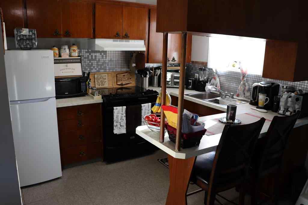 MLS® A2264110 - 5115-5117-5119-5121 5 Avenue   in NONE Edson, Multi-Family