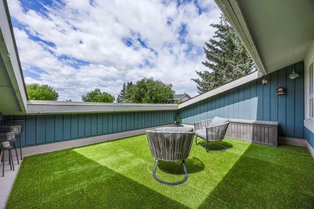 MLS® A2264112 - 16 Deer Ridge Court SE in Deer Ridge Calgary, Residential