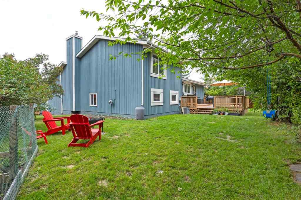 MLS® A2264112 - 16 Deer Ridge Court SE in Deer Ridge Calgary, Residential