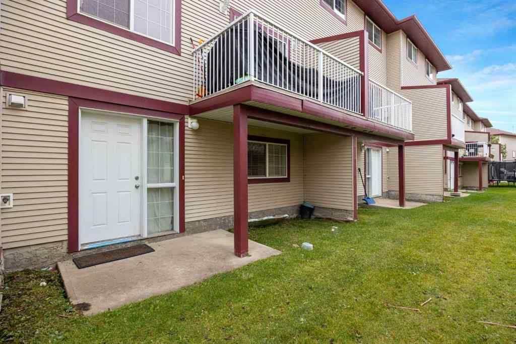 MLS® A2264114 - Unit #7 220 Swanson Crescent  in Timberlea Fort McMurray, Residential
