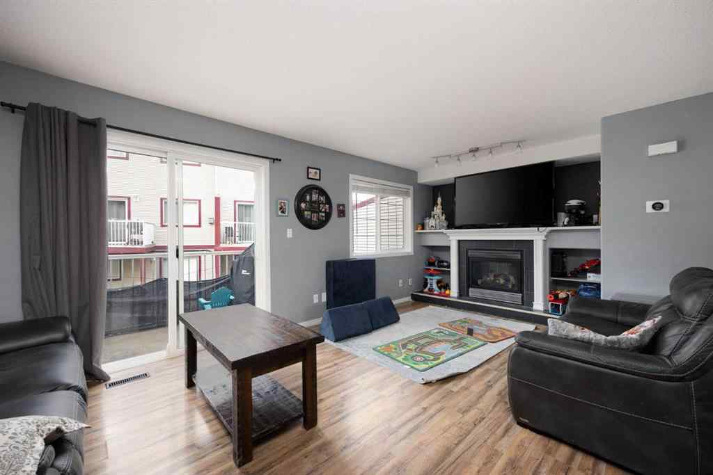 MLS® A2264114 - Unit #7 220 Swanson Crescent  in Timberlea Fort McMurray, Residential