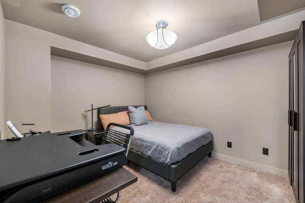 MLS® A2264115 - Unit #2 1926 36 Street SW in Killarney/Glengarry Calgary, Residential