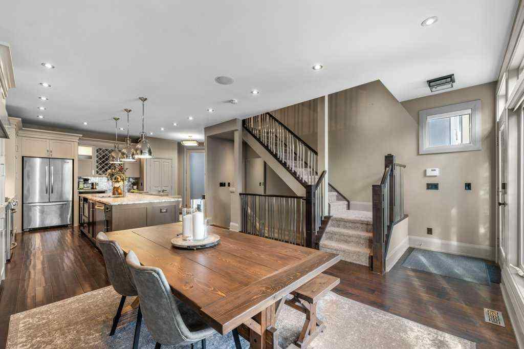 MLS® A2264115 - Unit #2 1926 36 Street SW in Killarney/Glengarry Calgary, Residential