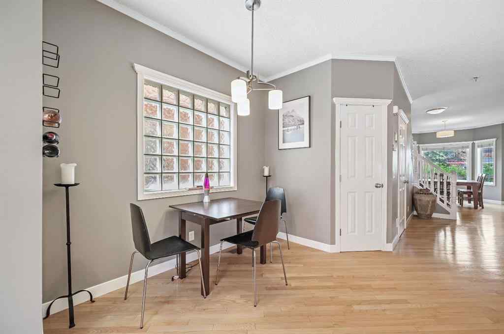 MLS® A2264116 - 2119 21 Avenue SW in Richmond Calgary, Residential