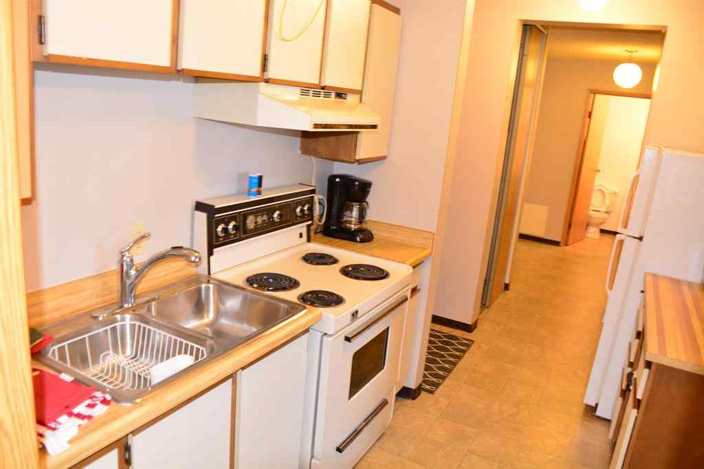 MLS® A2264118 - Unit #101-215 10118 100 Avenue  in Downtown Peace River, Multi-Family