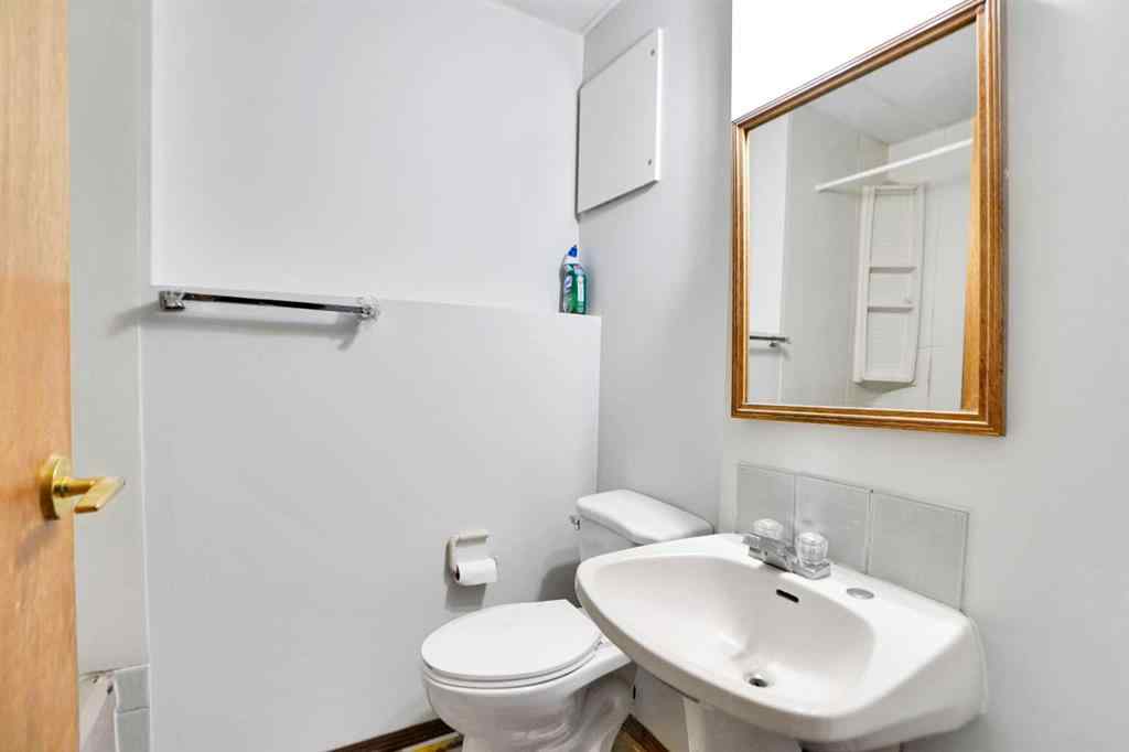 MLS® A2264119 - 52 Erin Park Drive SE in Erin Woods Calgary, Residential