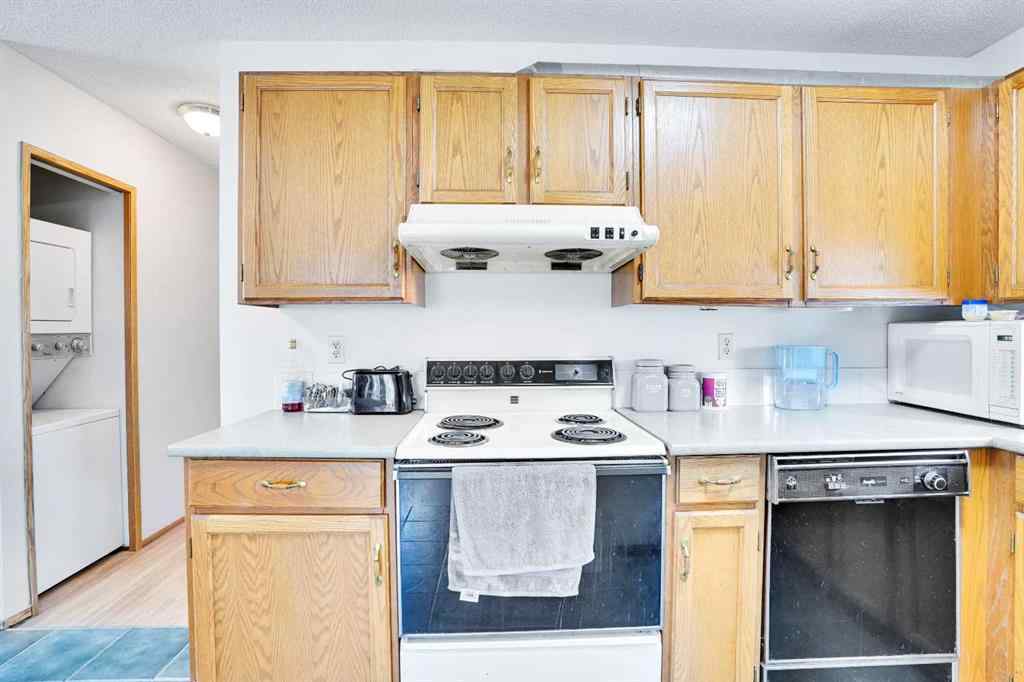 MLS® A2264119 - 52 Erin Park Drive SE in Erin Woods Calgary, Residential