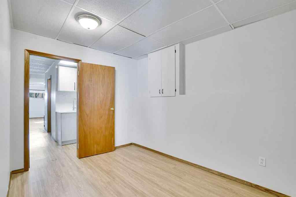 MLS® A2264119 - 52 Erin Park Drive SE in Erin Woods Calgary, Residential