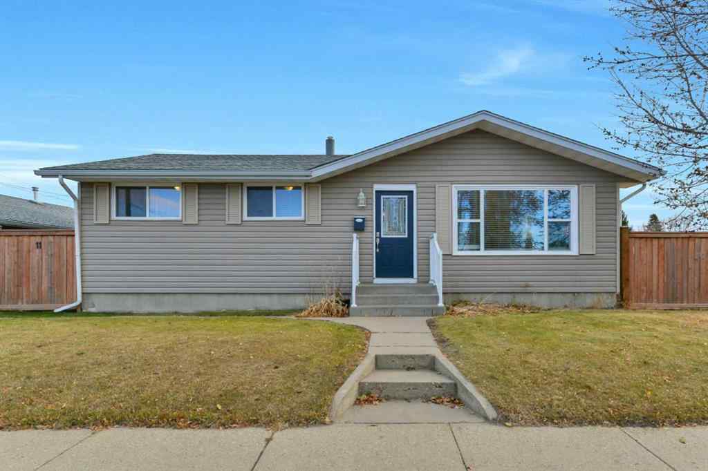 MLS® A2264121 - 11 Fir Street  in Fairview Red Deer, Residential