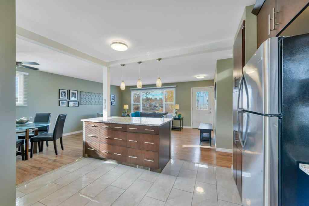 MLS® A2264121 - 11 Fir Street  in Fairview Red Deer, Residential