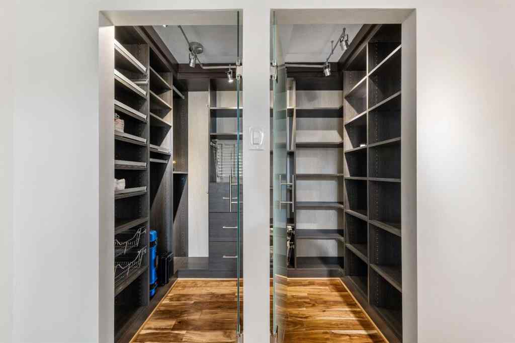 MLS® A2264124 - Unit #604 1100 8 Avenue SW in Downtown West End Calgary, Residential