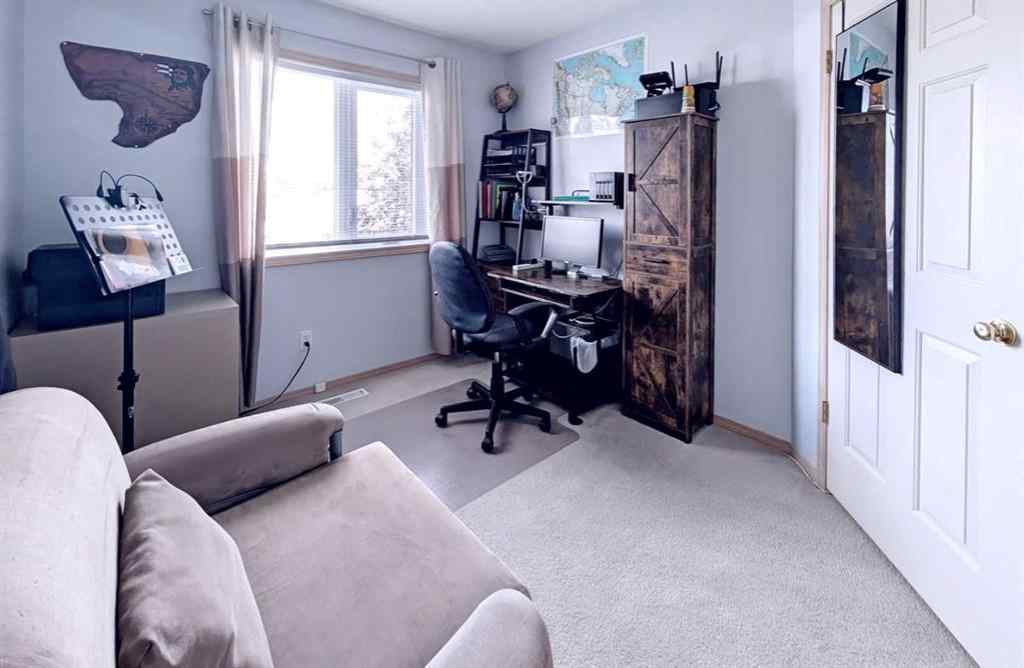 MLS® A2264129 - 12 Shawbrooke Court SW in Shawnessy Calgary, Residential