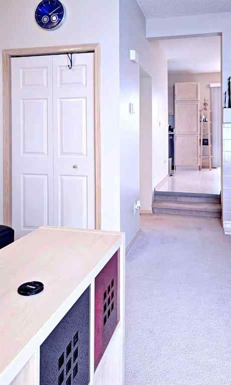 MLS® A2264129 - 12 Shawbrooke Court SW in Shawnessy Calgary, Residential