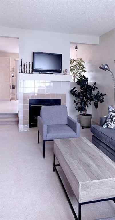 MLS® A2264129 - 12 Shawbrooke Court SW in Shawnessy Calgary, Residential