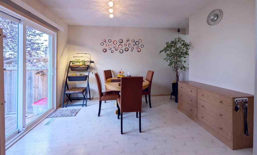 MLS® A2264129 - 12 Shawbrooke Court SW in Shawnessy Calgary, Residential