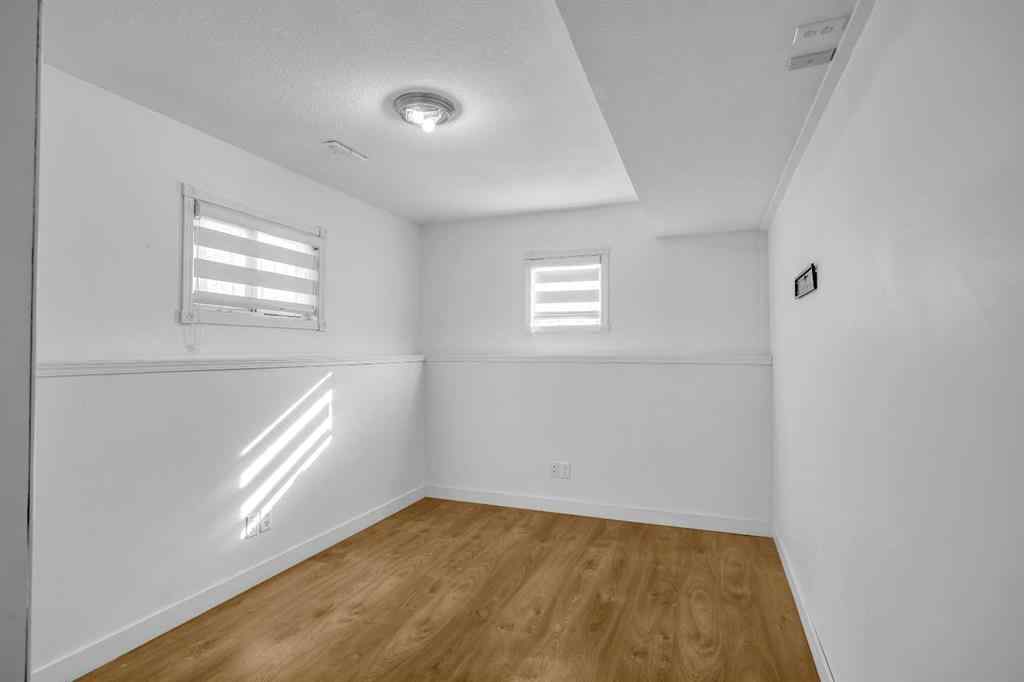 MLS® A2264135 - 57 Martinview Crescent NE in Martindale Calgary, Residential