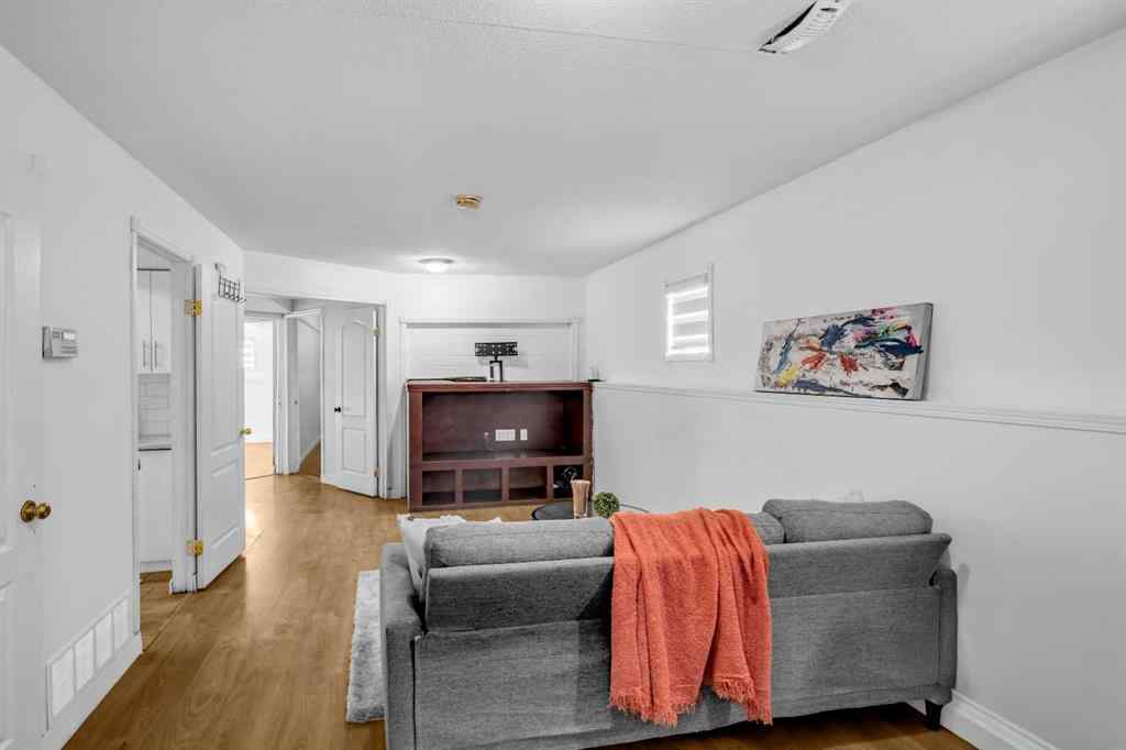 MLS® A2264135 - 57 Martinview Crescent NE in Martindale Calgary, Residential