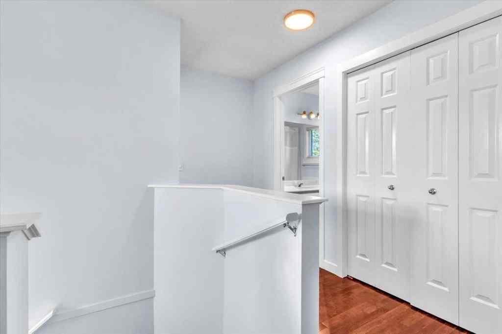 MLS® A2264145 - 37 Douglasbank Rise SE in Douglasdale/Glen Calgary, Residential