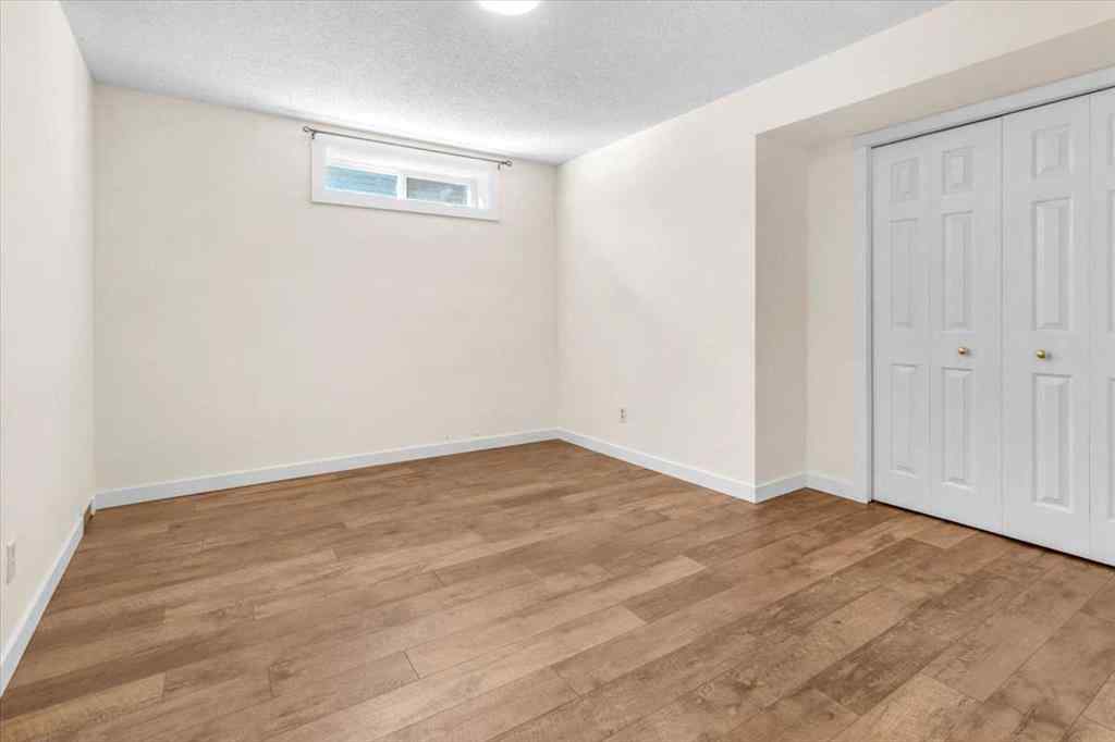 MLS® A2264145 - 37 Douglasbank Rise SE in Douglasdale/Glen Calgary, Residential