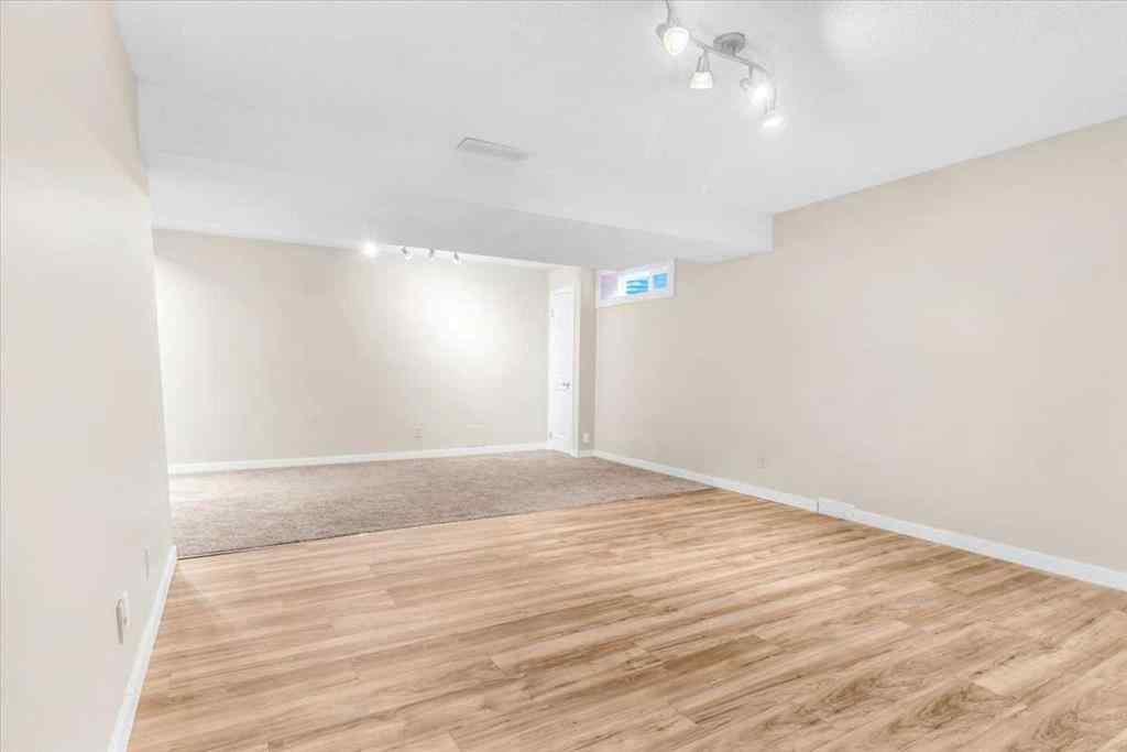 MLS® A2264145 - 37 Douglasbank Rise SE in Douglasdale/Glen Calgary, Residential