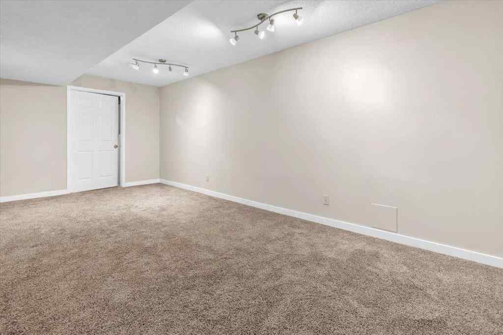 MLS® A2264145 - 37 Douglasbank Rise SE in Douglasdale/Glen Calgary, Residential