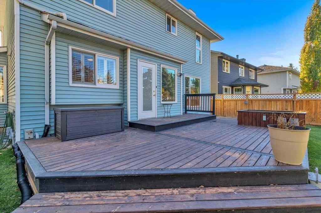 MLS® A2264145 - 37 Douglasbank Rise SE in Douglasdale/Glen Calgary, Residential