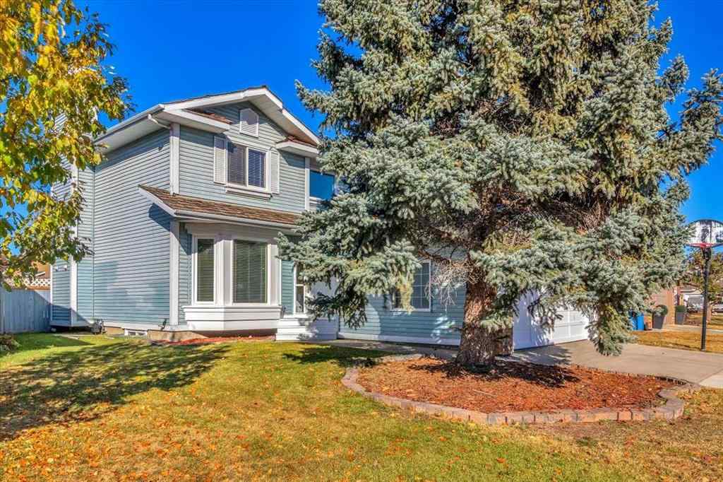 MLS® A2264145 - 37 Douglasbank Rise SE in Douglasdale/Glen Calgary, Residential