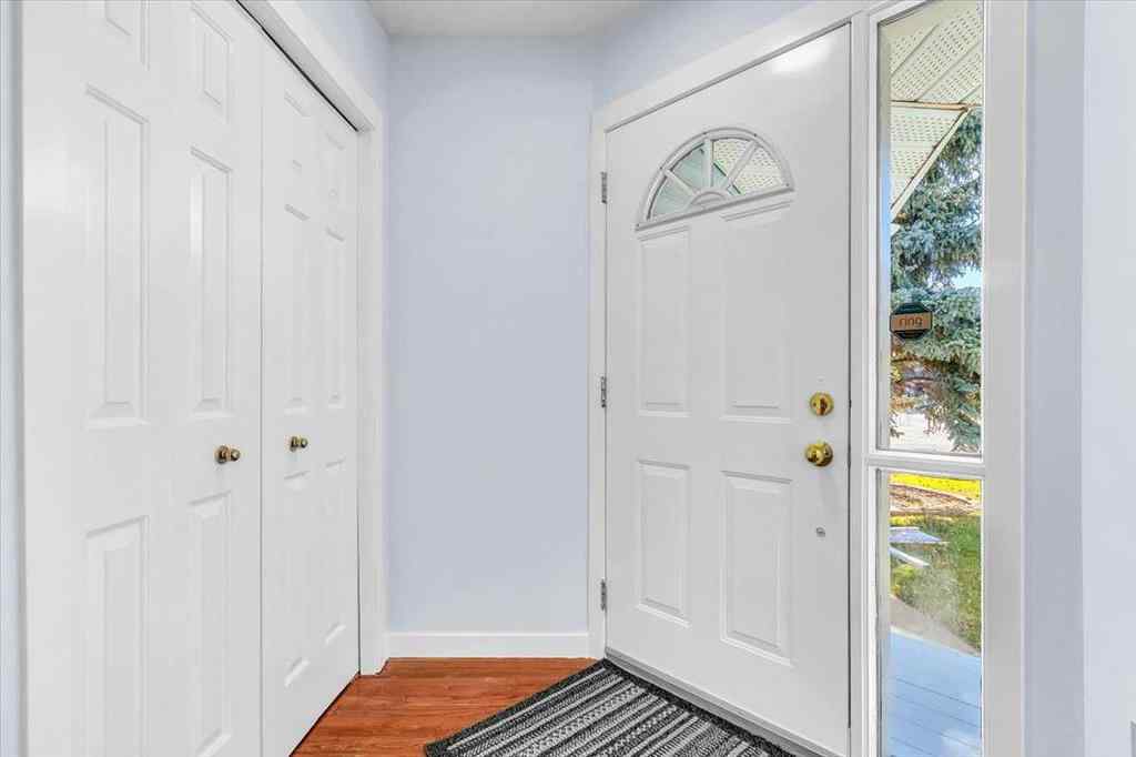 MLS® A2264145 - 37 Douglasbank Rise SE in Douglasdale/Glen Calgary, Residential