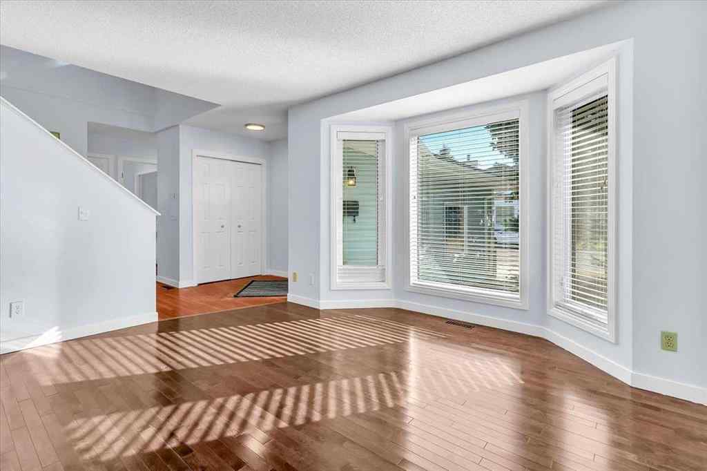 MLS® A2264145 - 37 Douglasbank Rise SE in Douglasdale/Glen Calgary, Residential