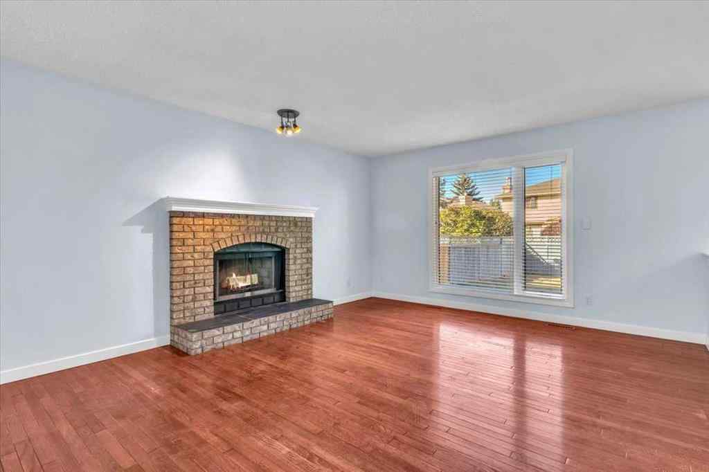 MLS® A2264145 - 37 Douglasbank Rise SE in Douglasdale/Glen Calgary, Residential