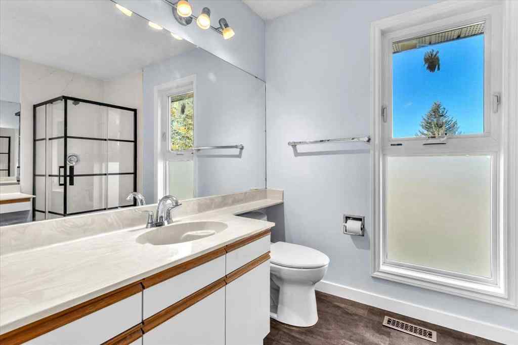 MLS® A2264145 - 37 Douglasbank Rise SE in Douglasdale/Glen Calgary, Residential