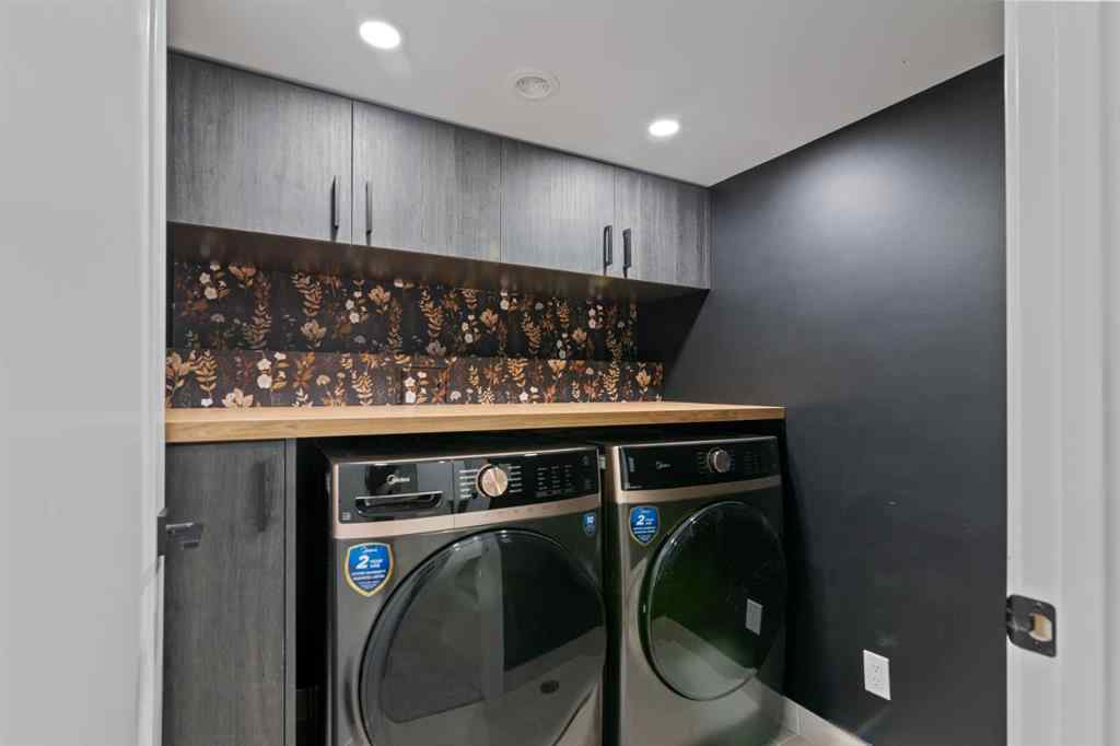 MLS® A2264147 - 1275 Lake Sundance Crescent SE in Lake Bonavista Calgary, Residential