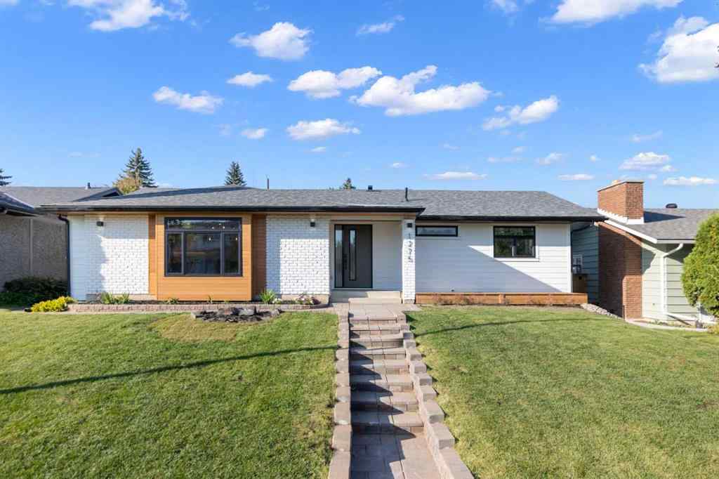 MLS® A2264147 - 1275 Lake Sundance Crescent SE in Lake Bonavista Calgary, Residential