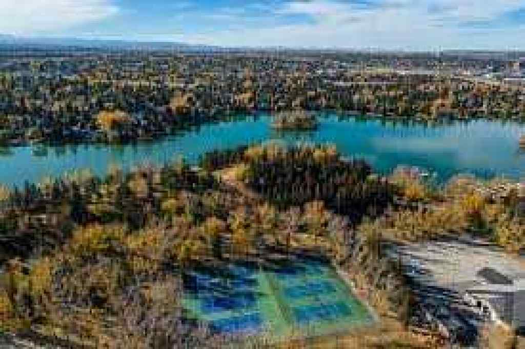 MLS® A2264147 - 1275 Lake Sundance Crescent SE in Lake Bonavista Calgary, Residential