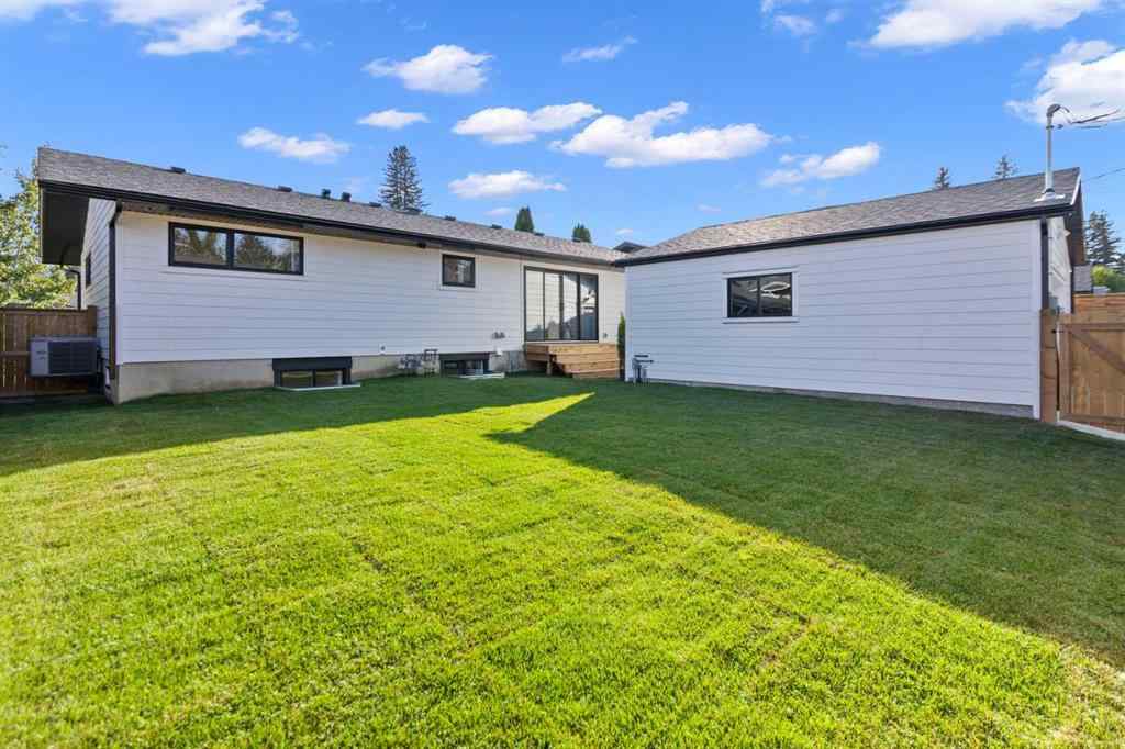 MLS® A2264147 - 1275 Lake Sundance Crescent SE in Lake Bonavista Calgary, Residential