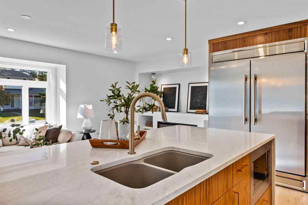 MLS® A2264147 - 1275 Lake Sundance Crescent SE in Lake Bonavista Calgary, Residential