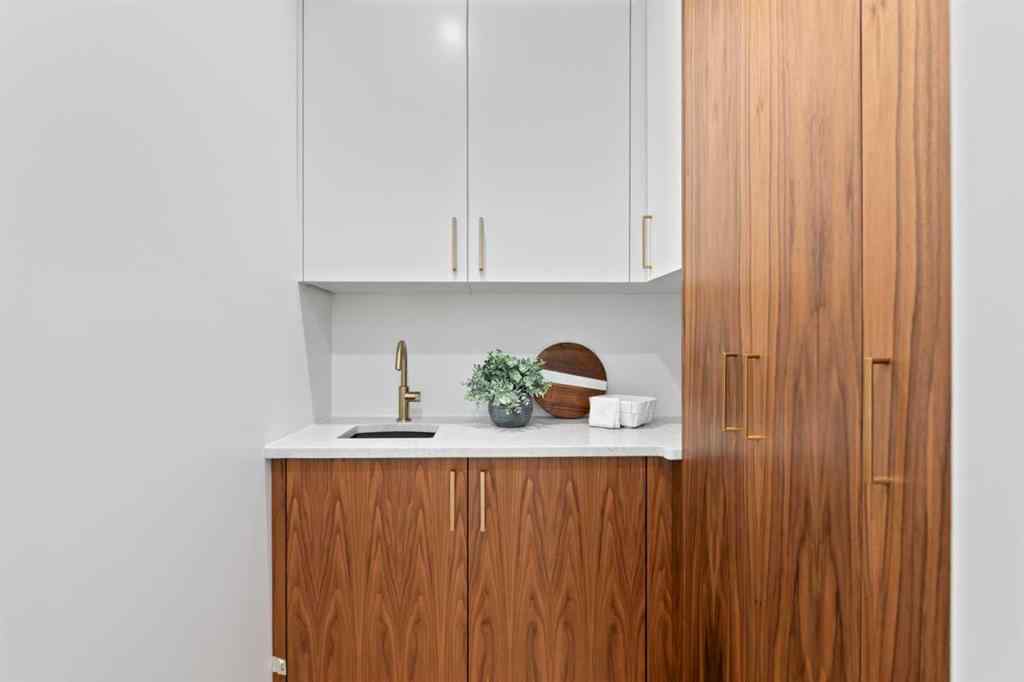 MLS® A2264147 - 1275 Lake Sundance Crescent SE in Lake Bonavista Calgary, Residential