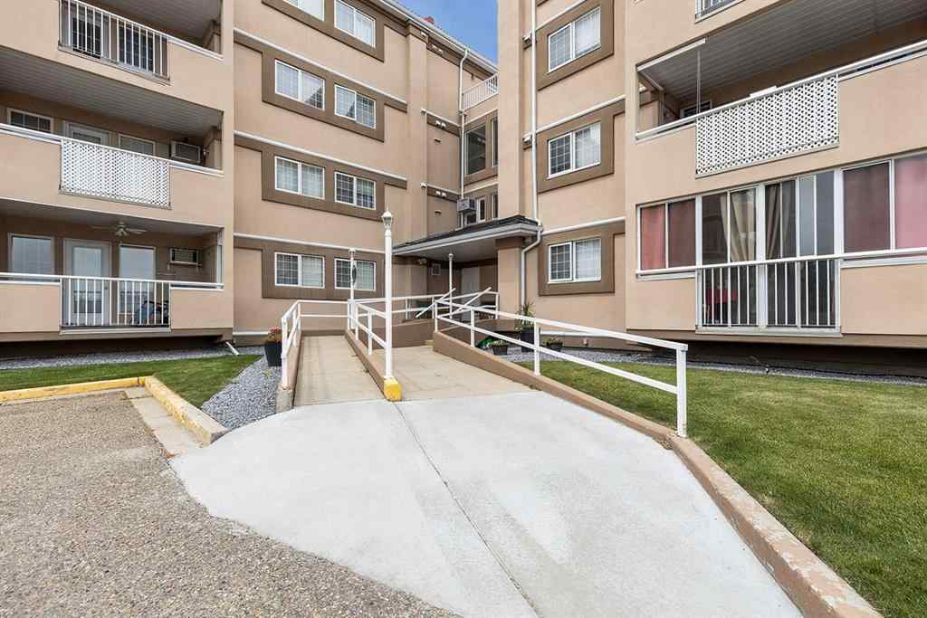 MLS® A2264148 - Unit #414 22 Park Meadows Drive SE in Southview-Park Meadows Medicine Hat, Residential