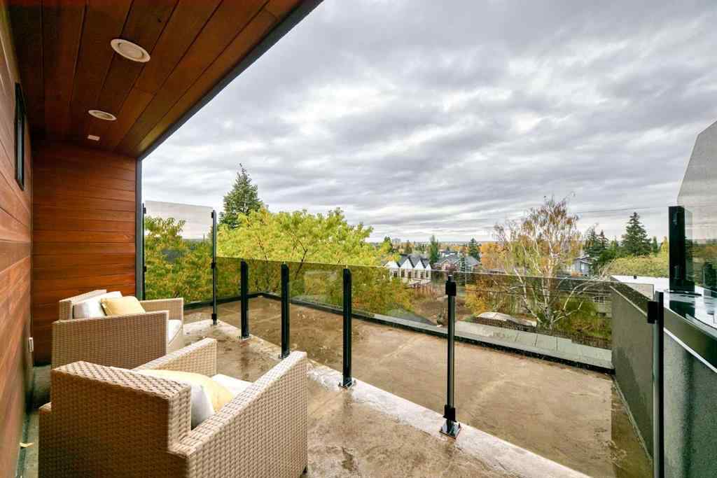 MLS® A2264149 - 2132 27 Avenue SW in Richmond Calgary, Residential