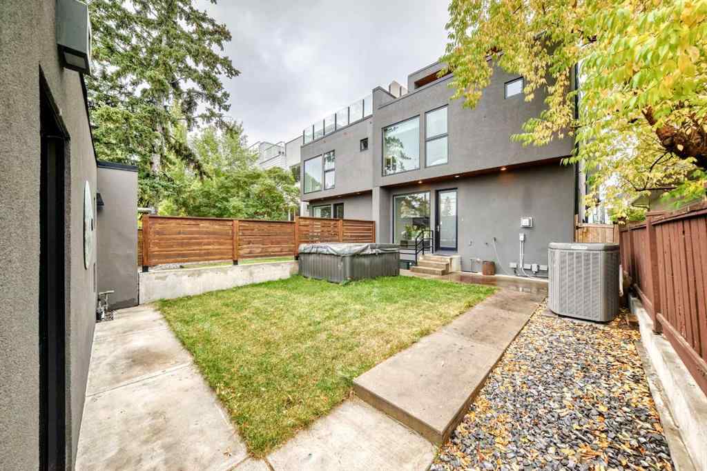 MLS® A2264149 - 2132 27 Avenue SW in Richmond Calgary, Residential