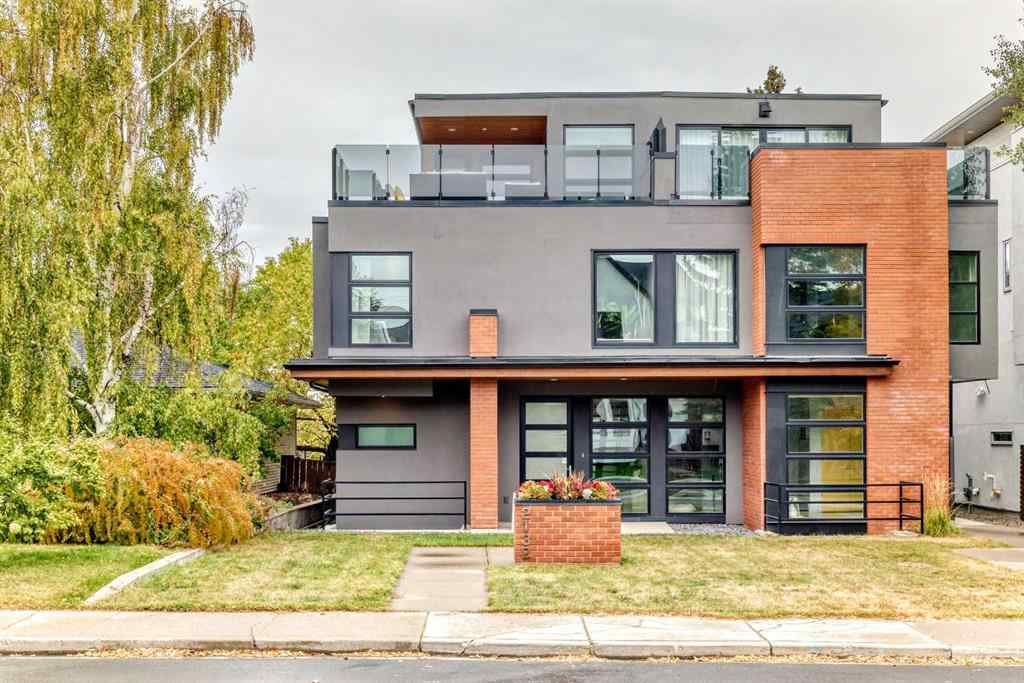 MLS® A2264149 - 2132 27 Avenue SW in Richmond Calgary, Residential