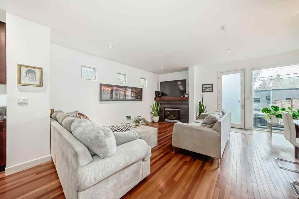 MLS® A2264149 - 2132 27 Avenue SW in Richmond Calgary, Residential