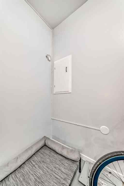 MLS® A2264153 - Unit #27 2106 50 Avenue SE in Forest Lawn Industrial Calgary, Mobile