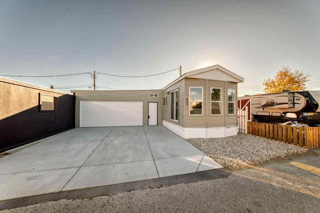 MLS® A2264153 - Unit #27 2106 50 Avenue SE in Forest Lawn Industrial Calgary, Mobile