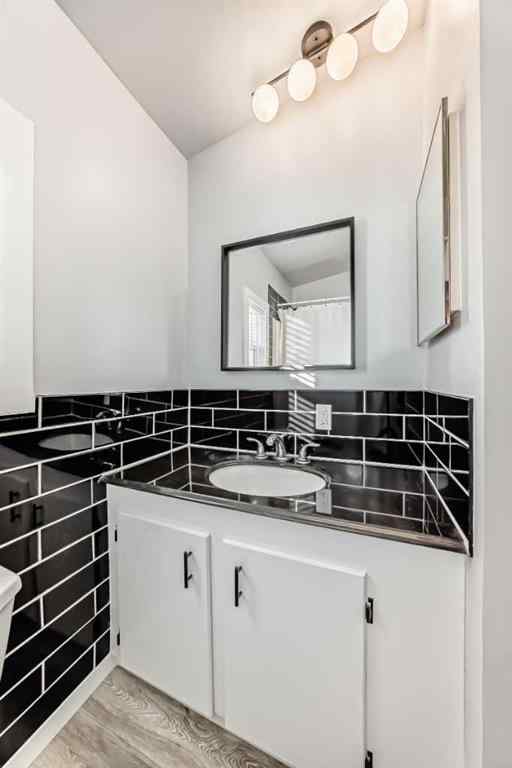 MLS® A2264153 - Unit #27 2106 50 Avenue SE in Forest Lawn Industrial Calgary, Mobile