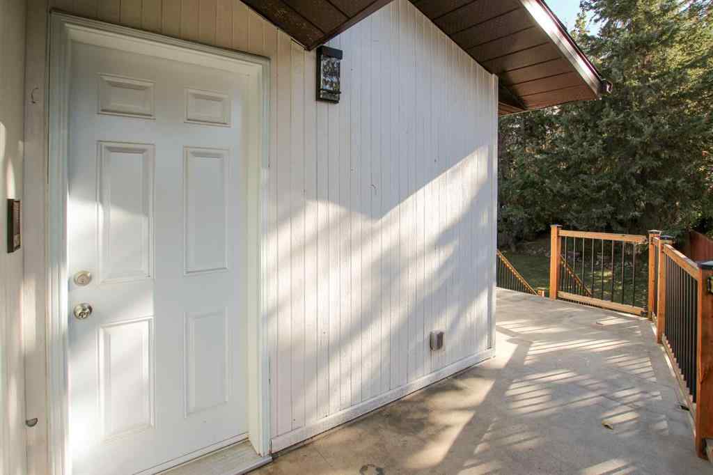 MLS® A2264154 - 27 Gregson Crescent  in Glendale Park Estates Red Deer, Residential