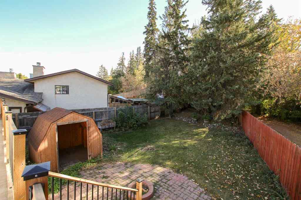 MLS® A2264154 - 27 Gregson Crescent  in Glendale Park Estates Red Deer, Residential