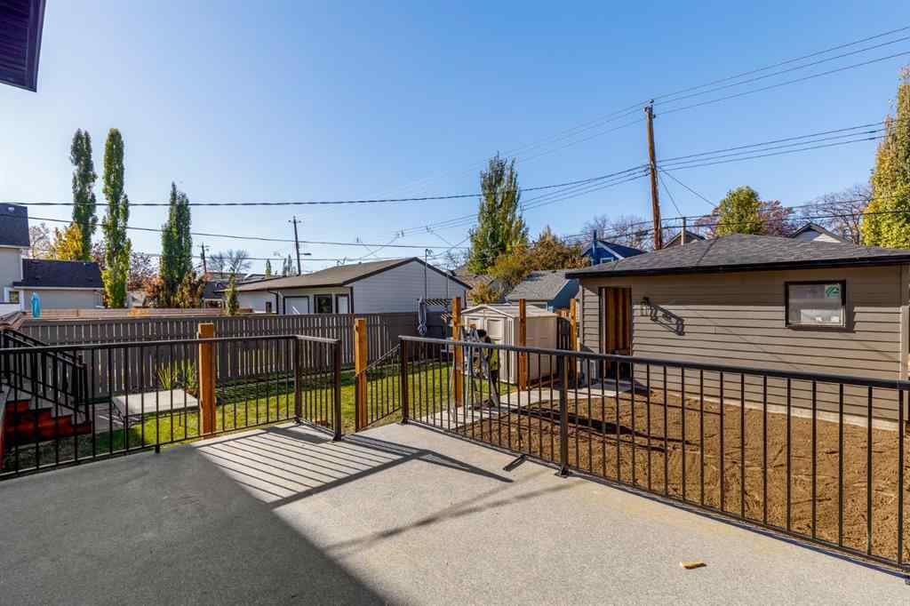 MLS® A2264155 - 727 15 Street NW in Hillhurst Calgary, Residential