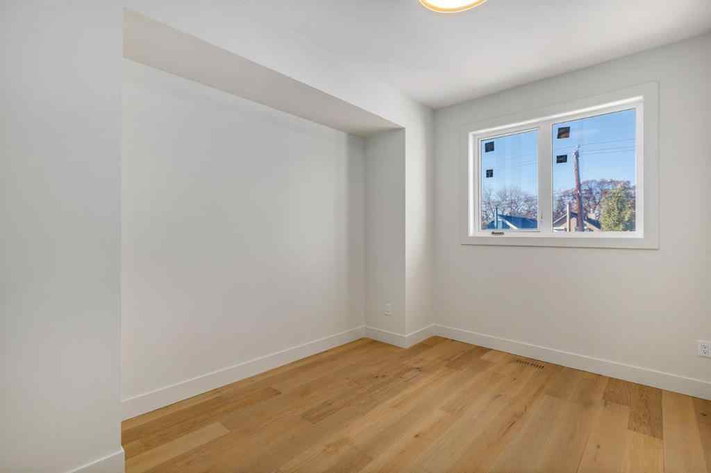 MLS® A2264155 - 727 15 Street NW in Hillhurst Calgary, Residential